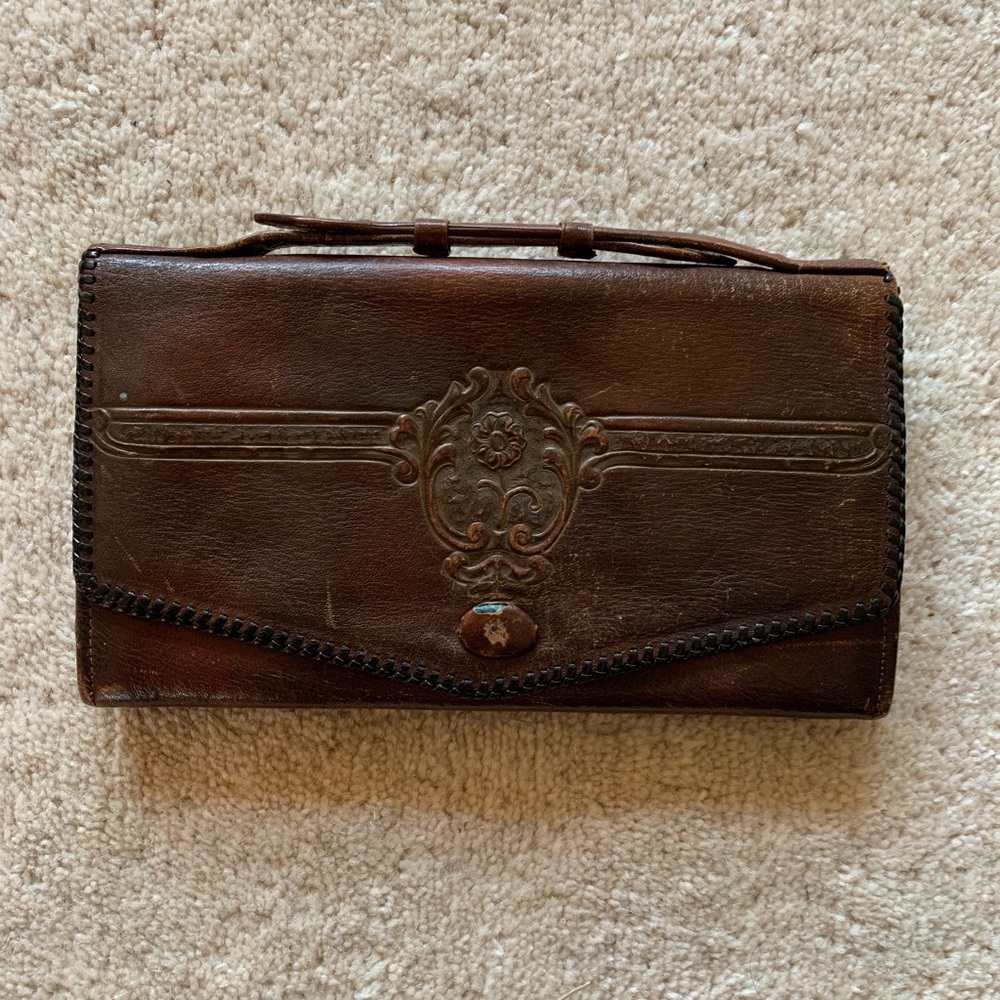 Vintage 1920’s Bosca Built clutch.